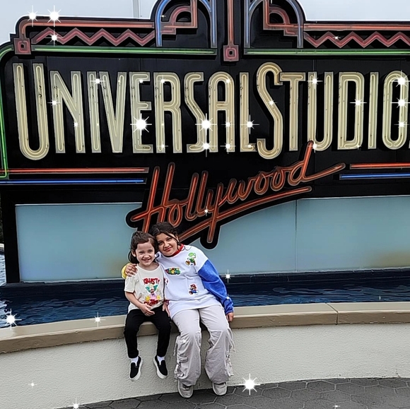 Meet your Posher, Cindy - Picture 5 of 16